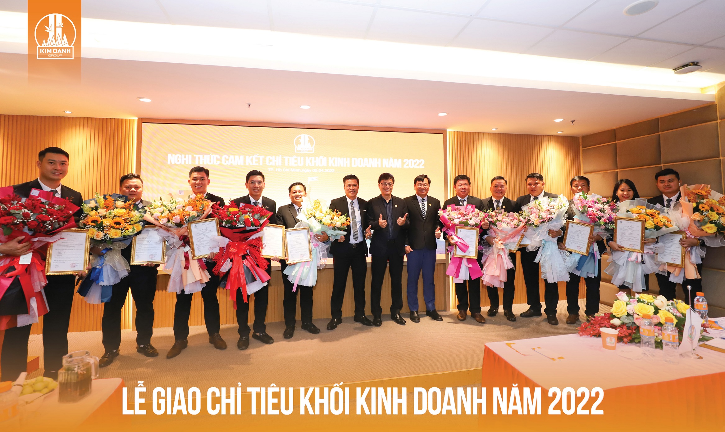 Lễ giao chỉ tiêu Khối Kinh doanh năm 2022 Tập đoàn Kim Oanh