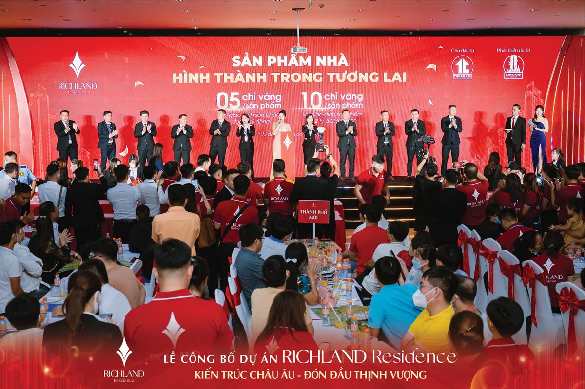 Hơn 2.000 khách mời tham dự lễ công bố dự án Richland Residence